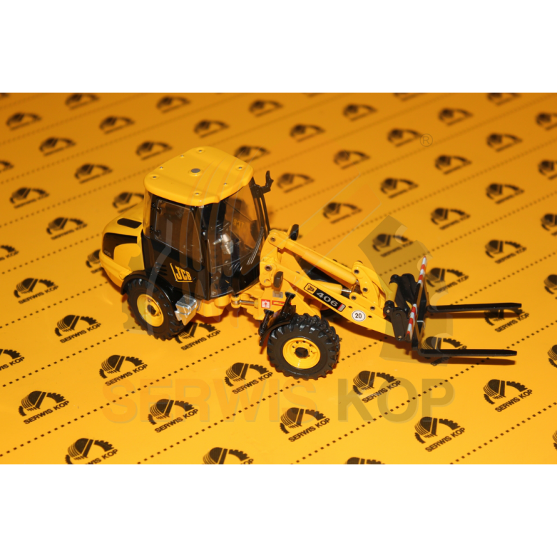 Wheeled loading shovel / 1:35