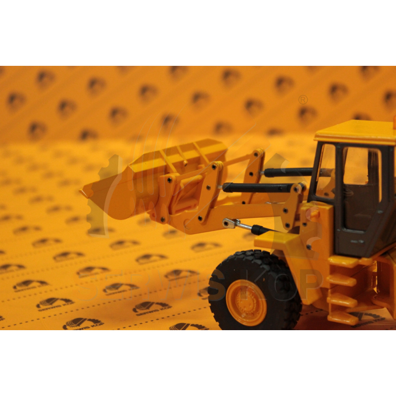 Wheeled loading shovel - 1:35