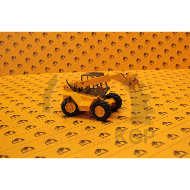 Модель телескопического погрузчика-масштаб 1:35