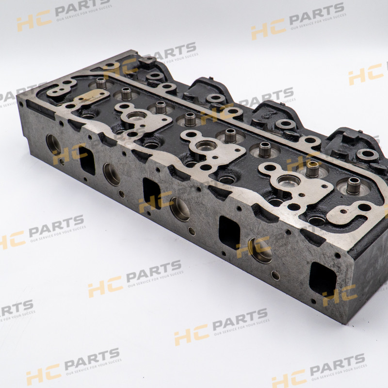 JCB Engine head ISUZU 4BG1 - MAGURO