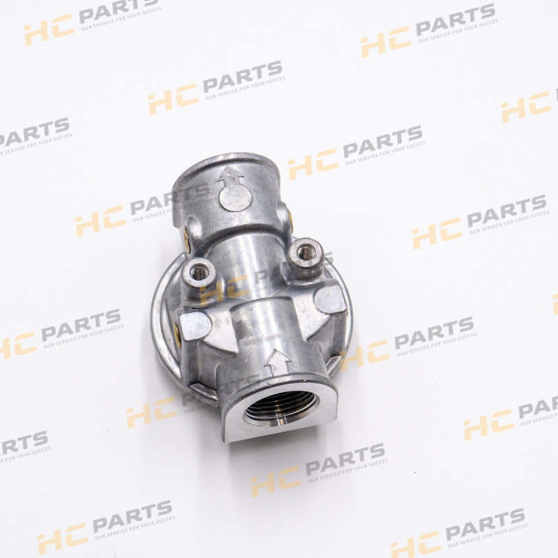 JCB Hydraulic filter head