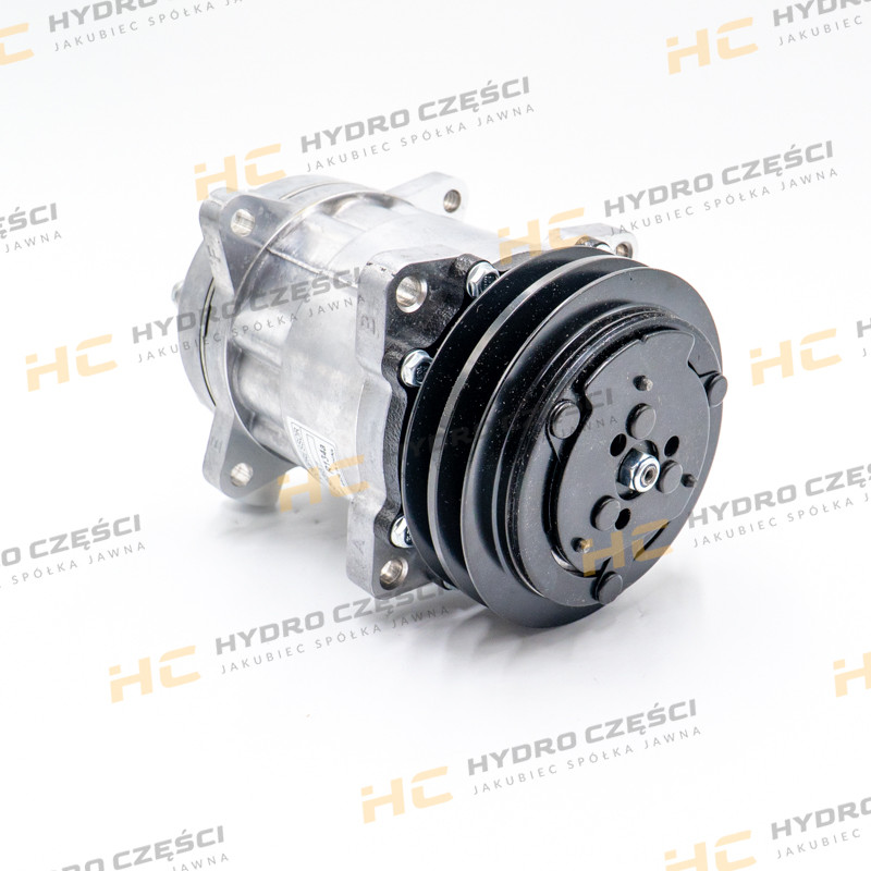 JCB Air conditioning compressor - FASTRAC