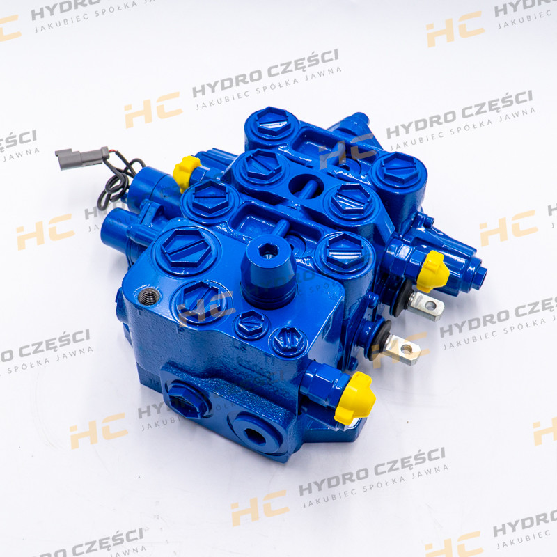 JCB Manifold front 3 sections - 3CX 4CX ORIGINAL