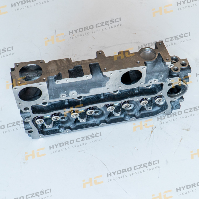 JCB Cylinder head assembly PERKINS 1104.4 - PERKINS