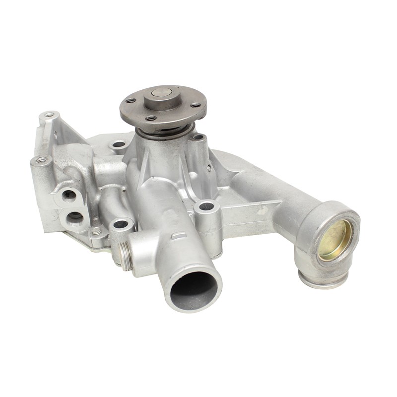 Water pump suitable for TOYOTA