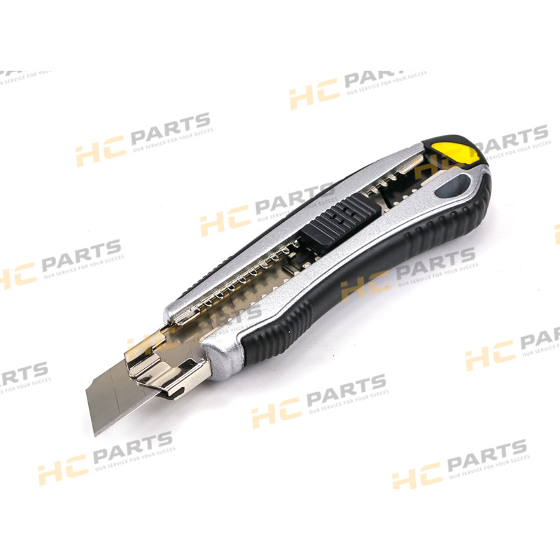 Knife broken 18mm in an aluminum housing with 6 spare blades