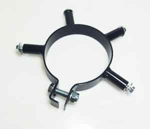 RE49133 держатель глушителя