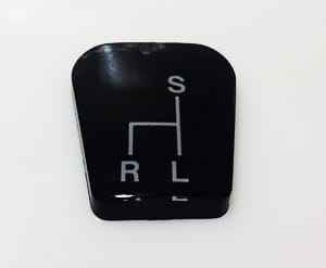 H282106090010 Эмблема