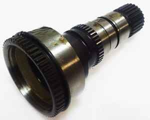 R213552 вал коробки передач