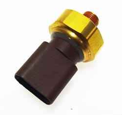 RE544098 датчик давления масла