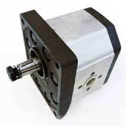 1425495m92 гидравлический насос