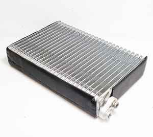 0.900.0036.8 радиатор кондиционера