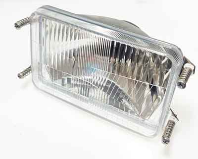 189007 Фара С Парковкой