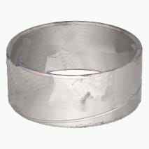 135700411048 втулка