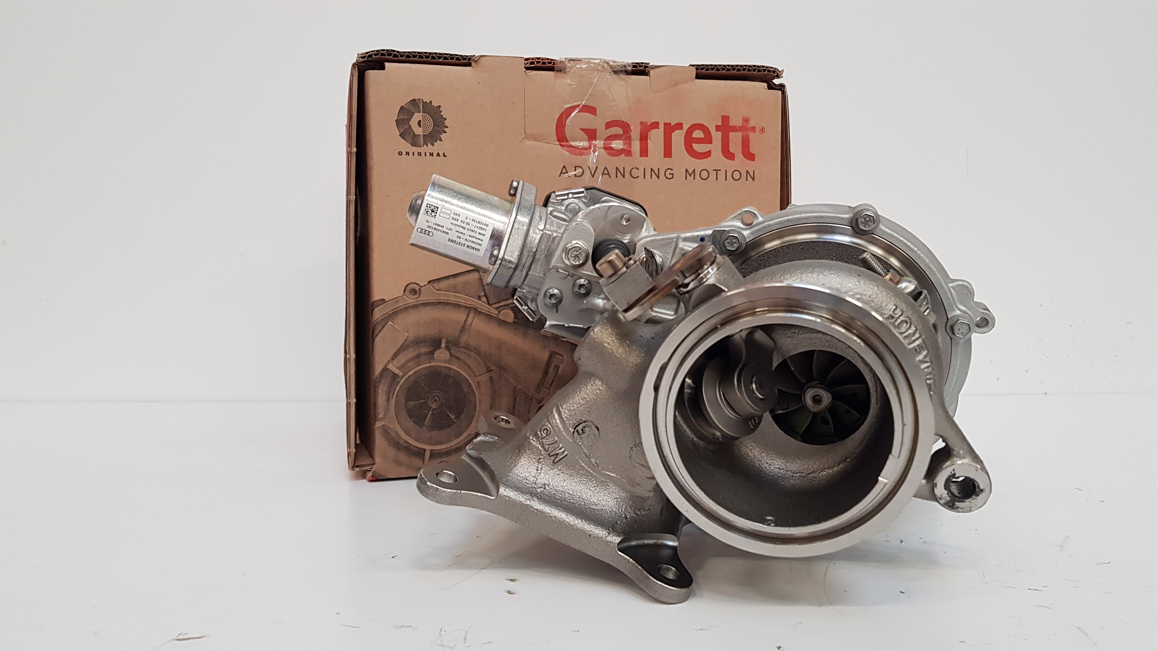 Турбокомпрессор GARRETT