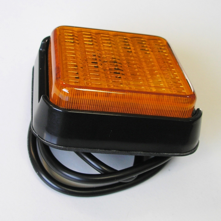 Lampa kierunkowskazu LED12/24 V ( 30x94x94 mm )