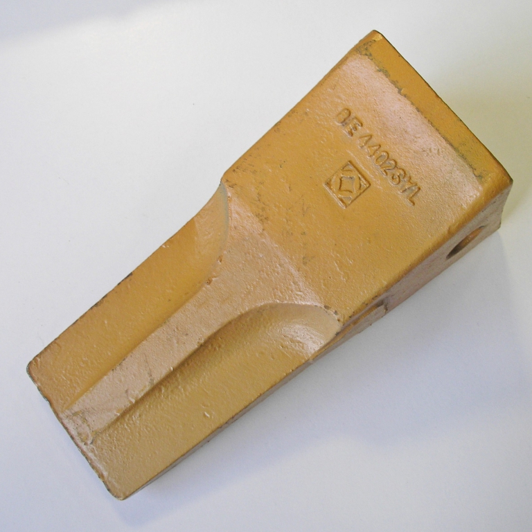 Крышка зуба CAT J400 / стандарт