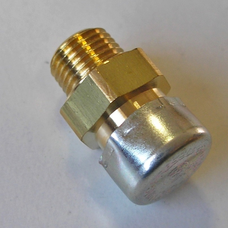 Вентиляционное отверстие моста CAT 444e / 428e