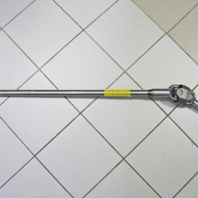 Полуось в сборе передний правый Fermec 860