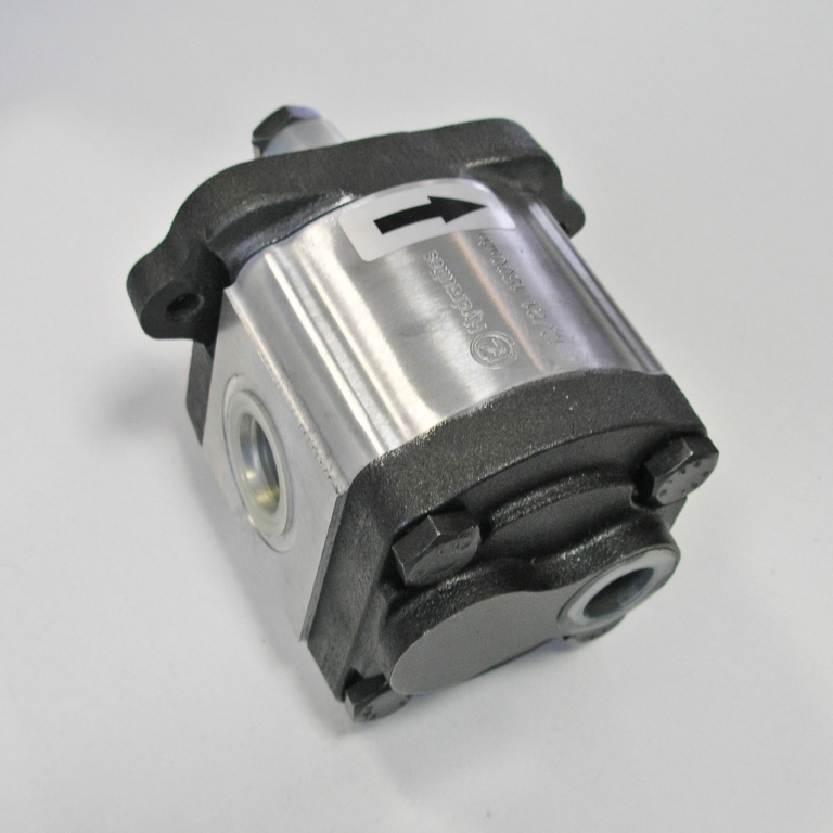 Насос гидроусилителя fermec 860