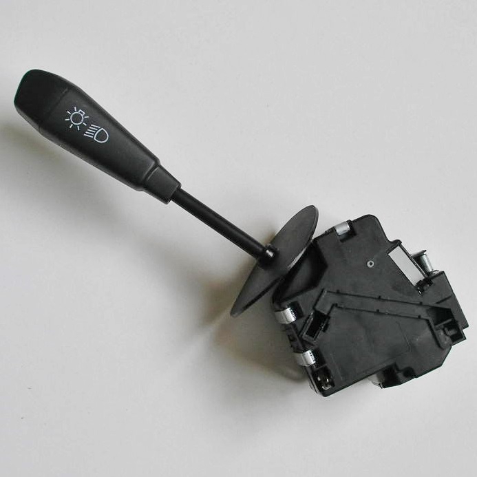Переключатель дальнего света Fermec 860