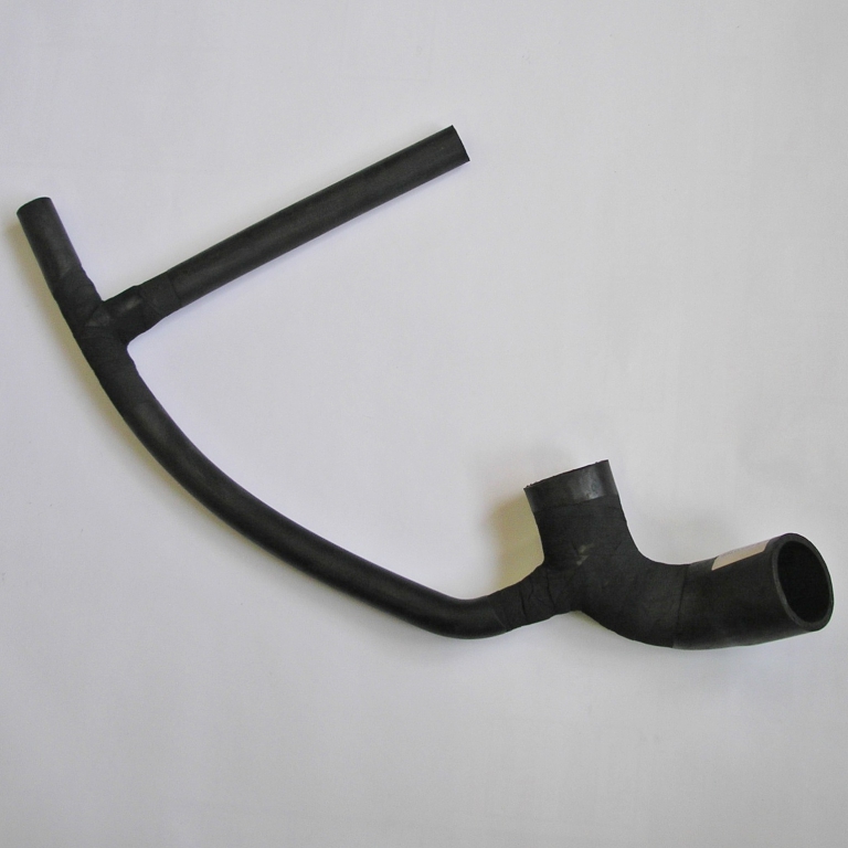 Шланг радиатора JCB 3CX-4