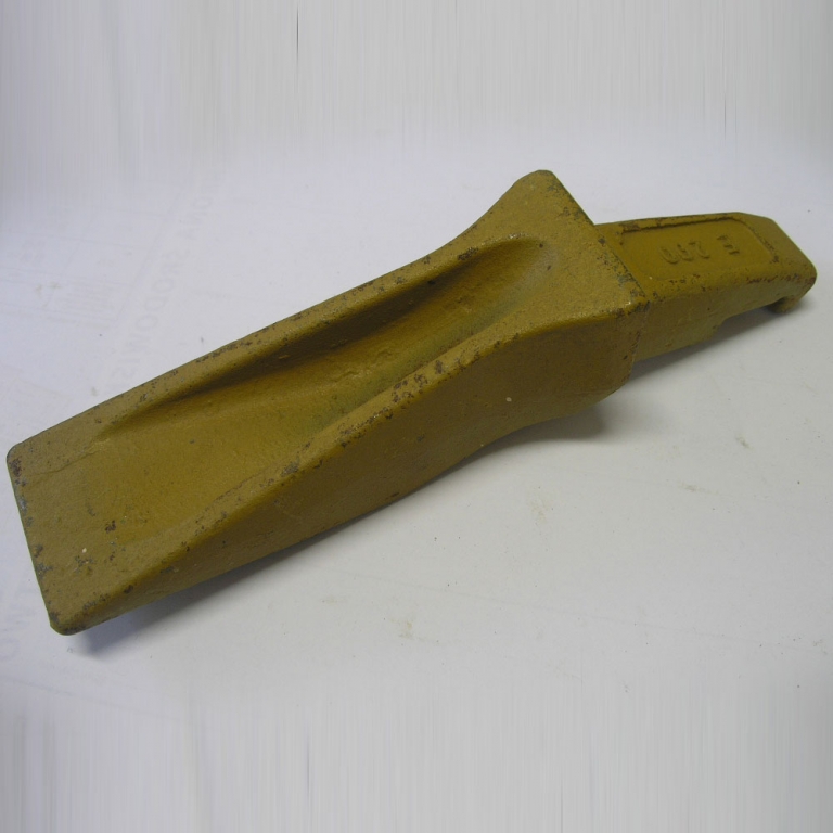 Зуб Bofors погрузчик