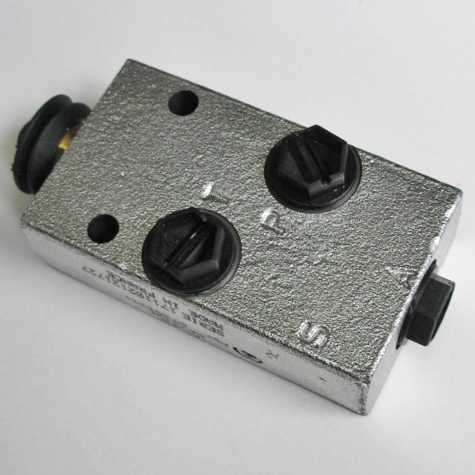 Клапан педали Rexroth