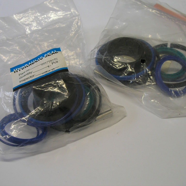 Комплект уплотнений привода опоры JCB 3CX / 4CX после 2000 года