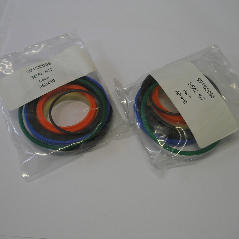 Комплект уплотнений привода опоры JCB 3CX до 2000 года