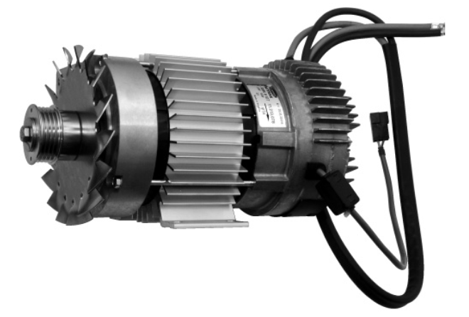 ДВИГАТЕЛЬ ИСКРА 24V 1KW AMK6120 11.213.203 IM3005