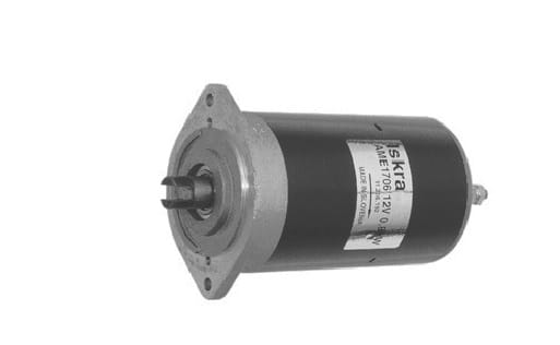 ДВИГАТЕЛЬ ИСКРА 12V 0.8 KW 11.212.147 AME1605