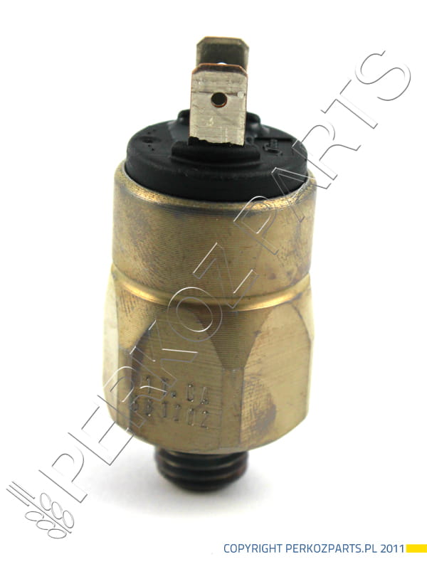 ДАТЧИК ДАВЛЕНИЯ NEW HOLLAND NEW HOLLAND CASE STEYR 51581233 - 5115055 - 82031395 - 82030730 - 87395493