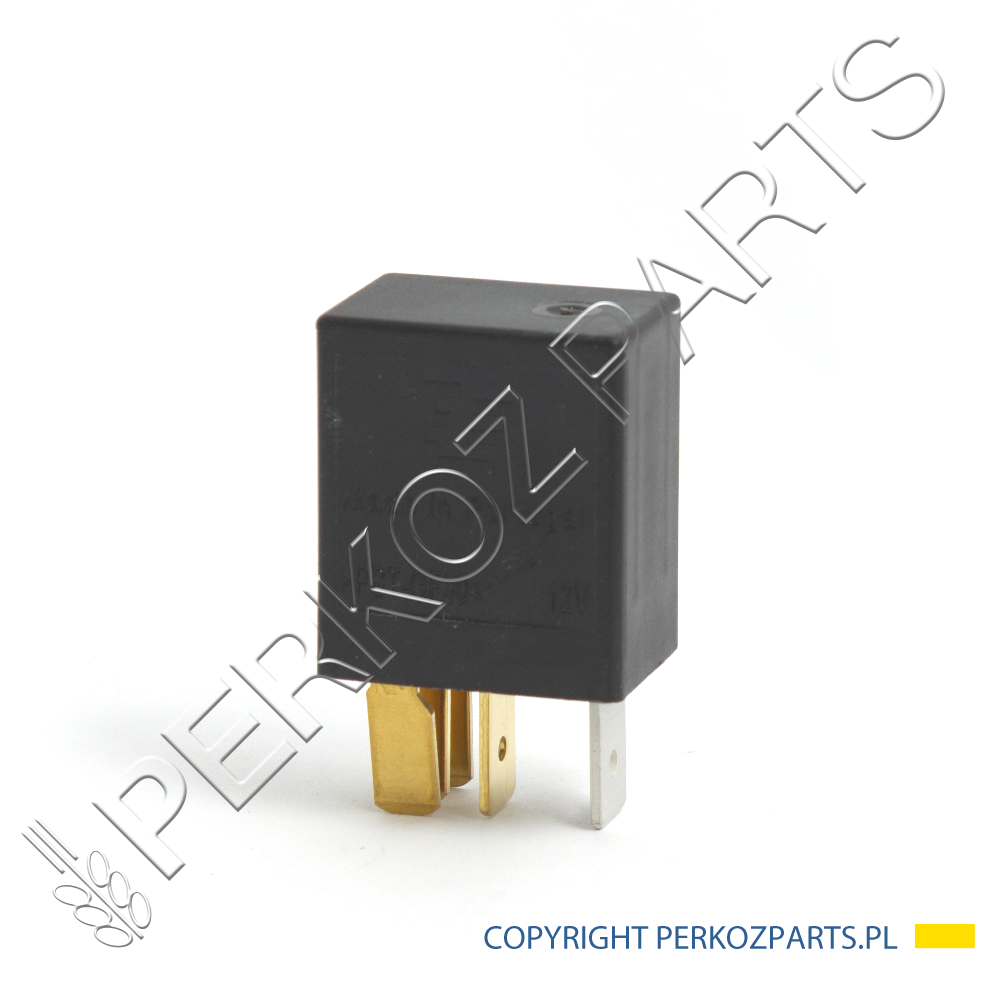РЕЛЕ МАЛЕНЬКИЙ ЧЕРНЫЙ CNH 87414866