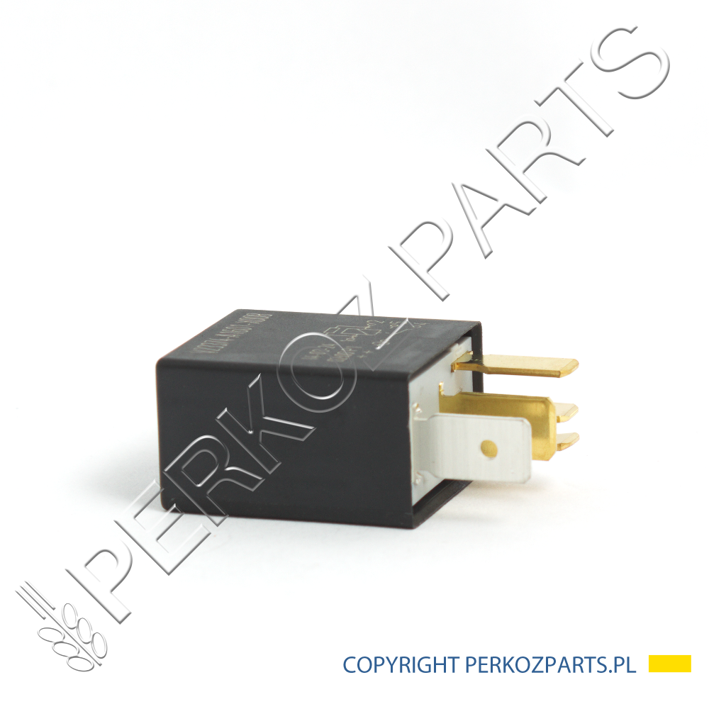 РЕЛЕ МАЛЕНЬКИЙ ЧЕРНЫЙ CNH 87414866
